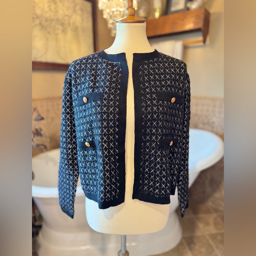 Cliche size small Chic Black Patterned Cardigan